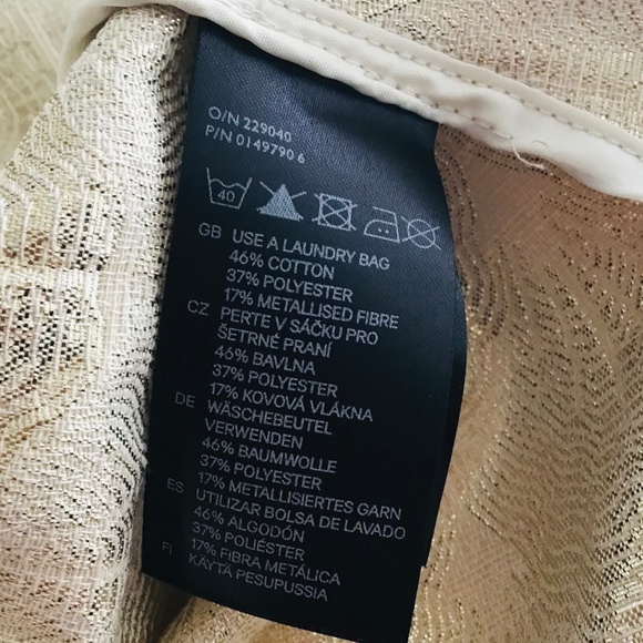 H&M size 12-14 sleeveless gold brocade top with gathered waist - Picture 7 of 7